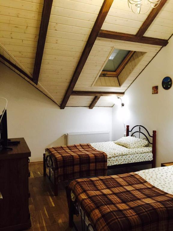 Sadibe Oberig Hotel Skhidnytsia ภายนอก รูปภาพ