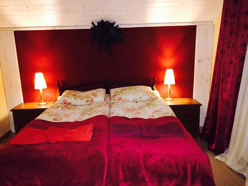 Sadibe Oberig Hotel Skhidnytsia ภายนอก รูปภาพ